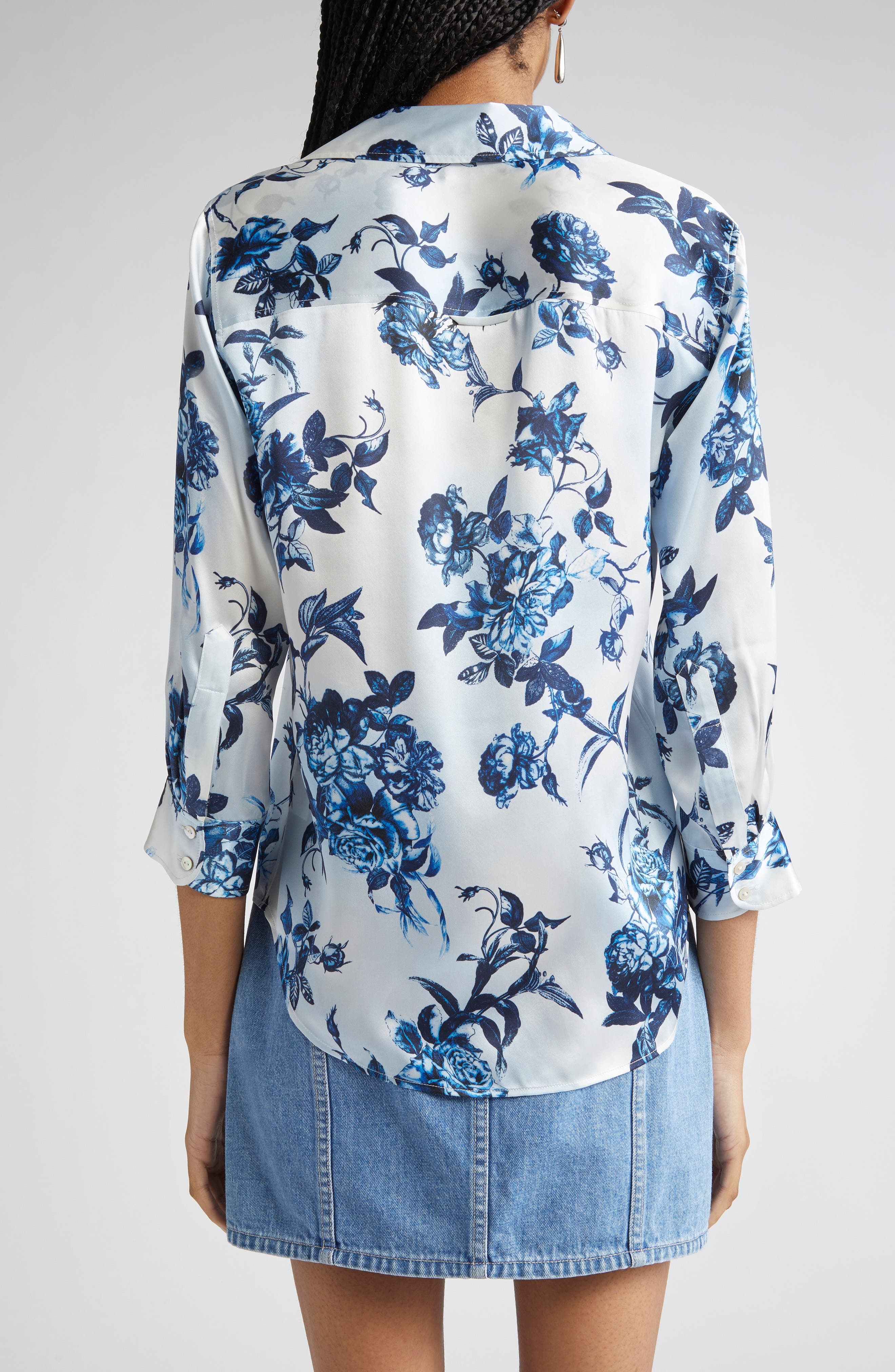 L'AGENCE Dani Floral Silk Button-Up Shirt in White/Blue Painterly Floral at Nordstrom - 3