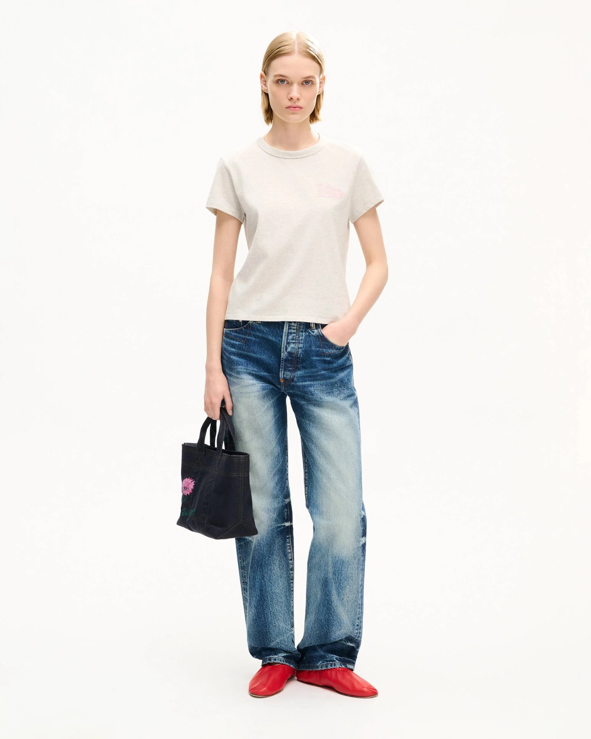 'KENZO Paris Emblem' embroidered small fit T-shirt in cotton - 1