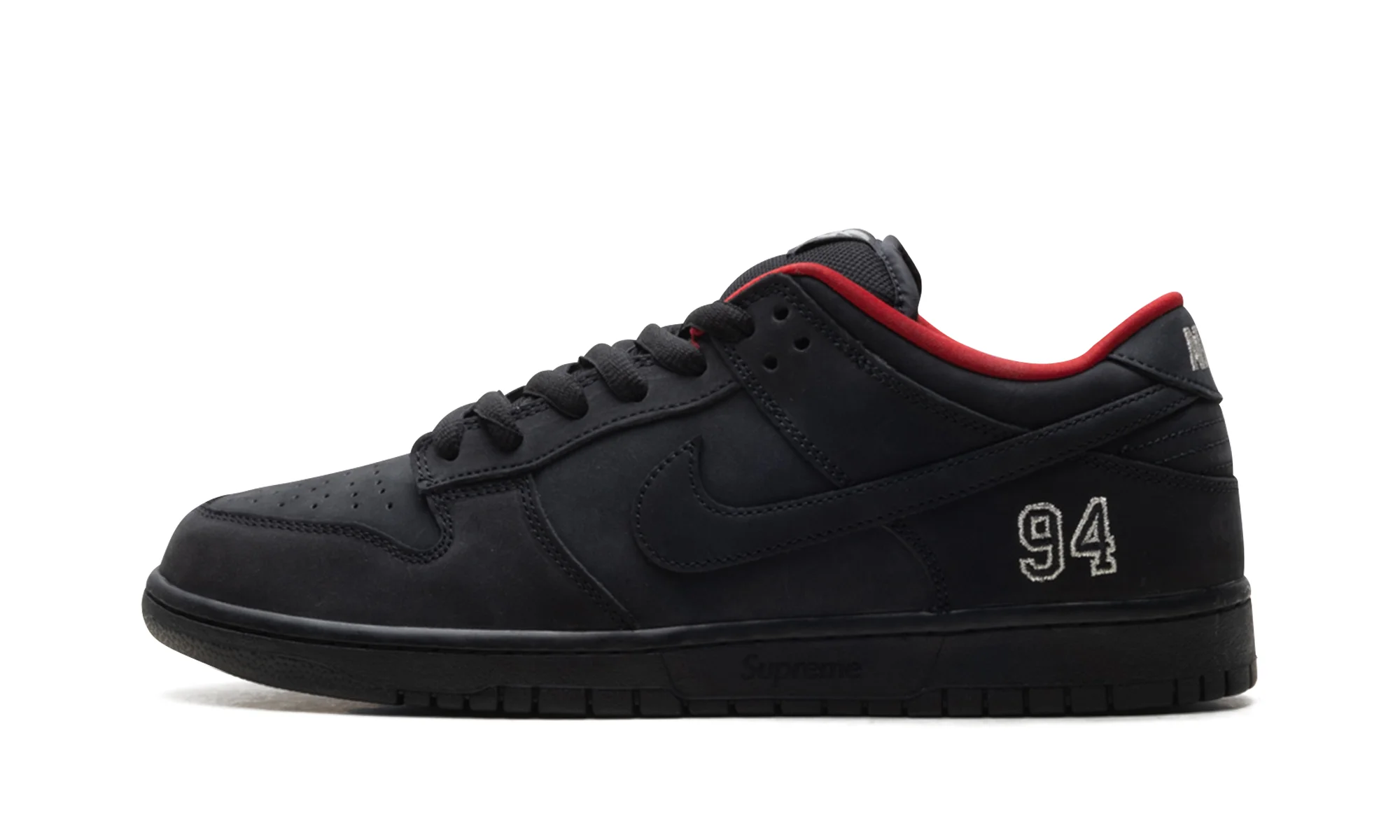 SB Dunk Low "Supreme - Black" - 1