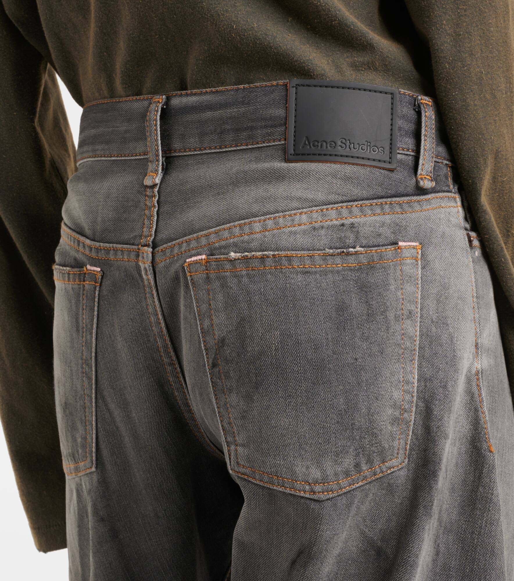 2006F distressed low-rise wide-leg jeans - 6