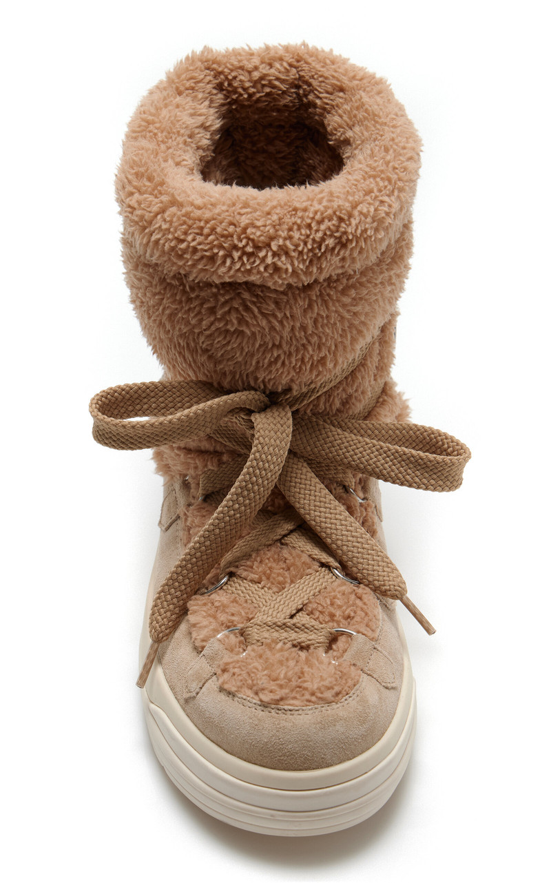 Moncler Insolux Teddy Snow Boots tan outlook