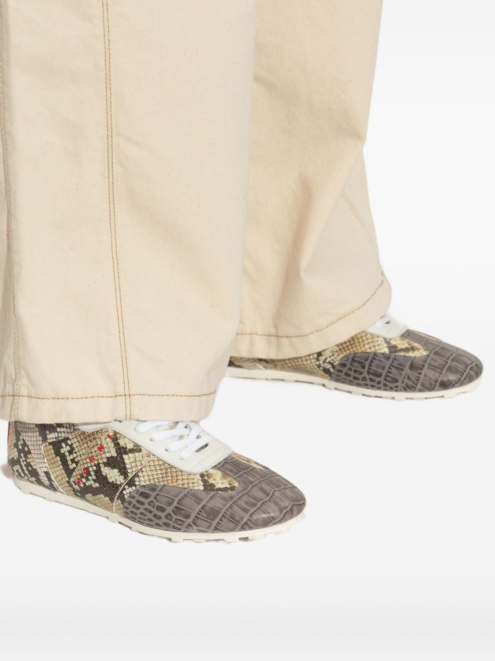 crocodile-effect sneakers - 4