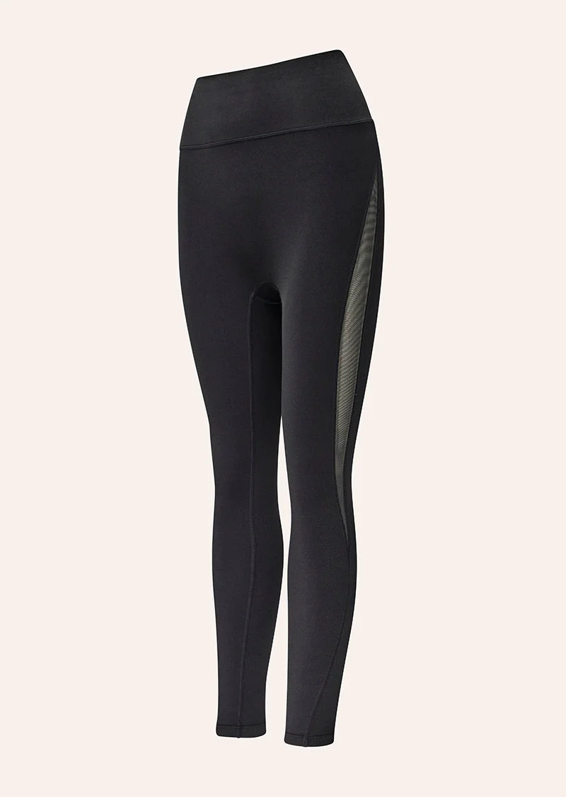 STRIKER FULL LENGTH LEGGING IN BLACK - 1