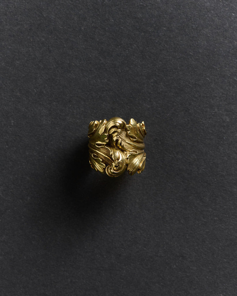 BAROQUE CASTED RING IN 18KT YELLOW GOLD 5