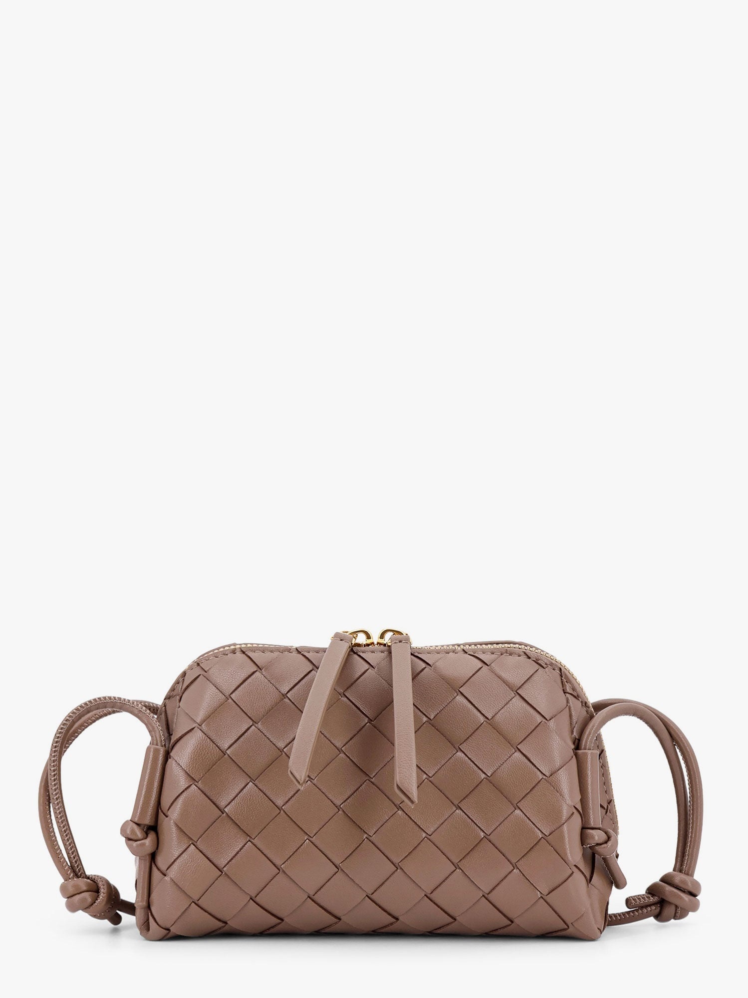 【VERY掲載】BOTTEGA VENETA◆Concert レザー ポーチ バッグ VERY掲載】BOTTEGA VENETA◇レザー コンサート ポーチバッグ