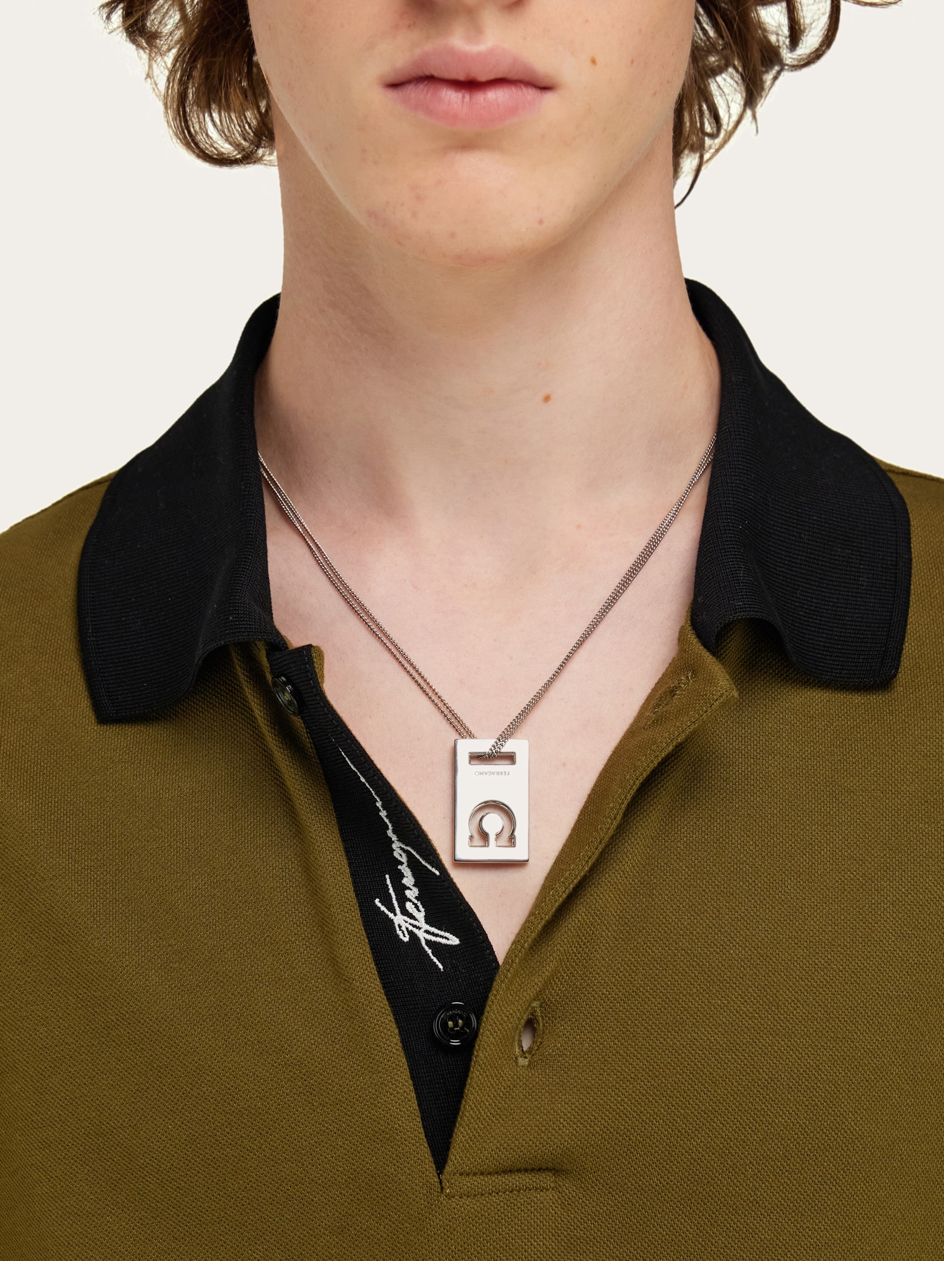Ferragamo monogram pendant necklace - 3