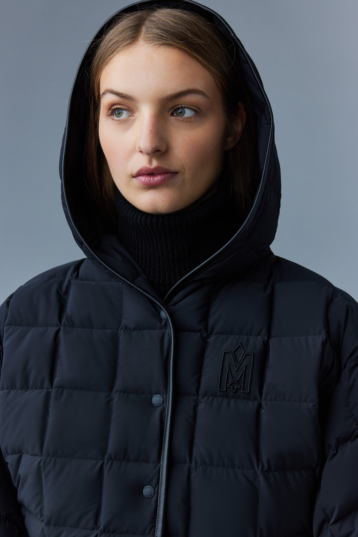 VIOLINE down poncho with hood - 5