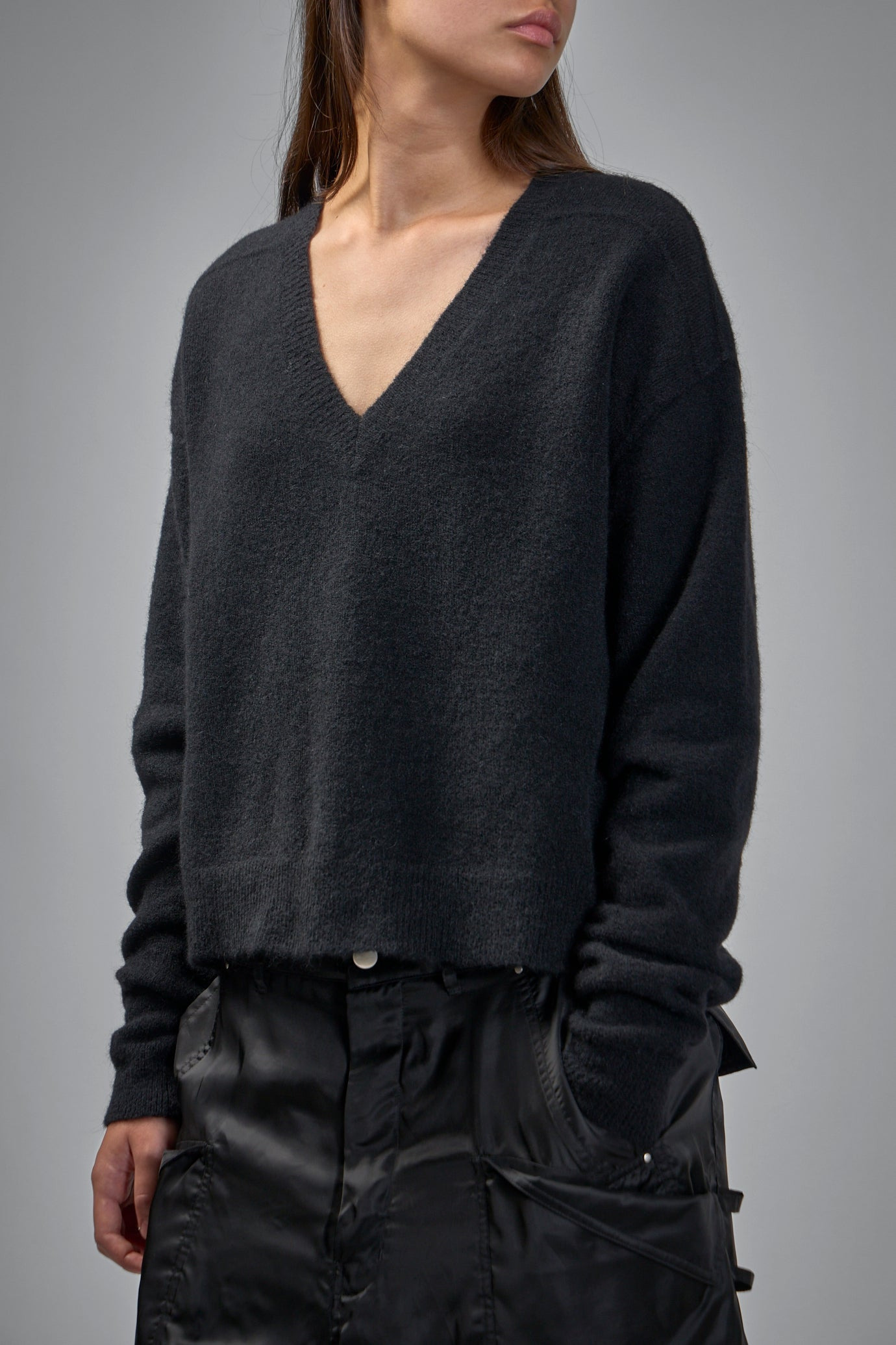 Tommy V Neck - 4