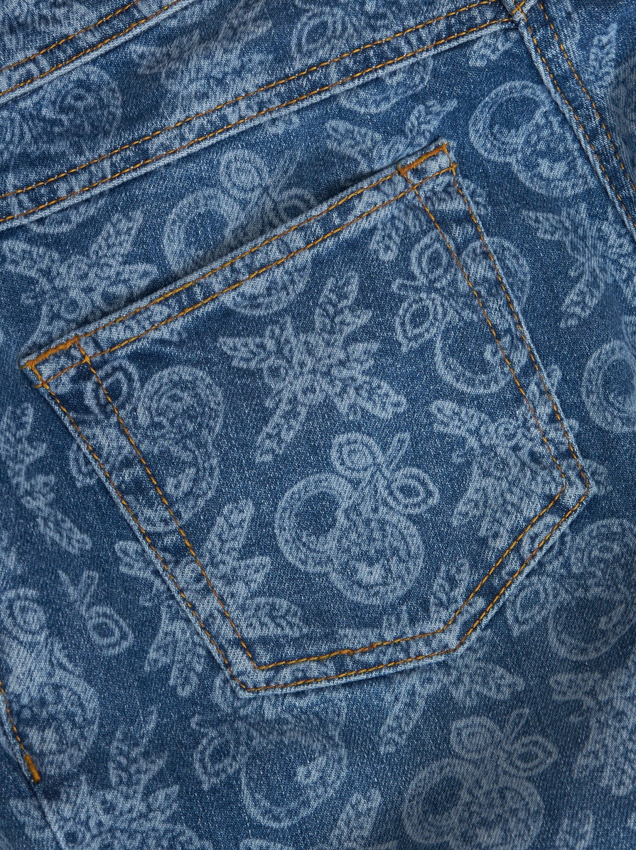 DENIM JEANS WITH LASERED APPLES - 6