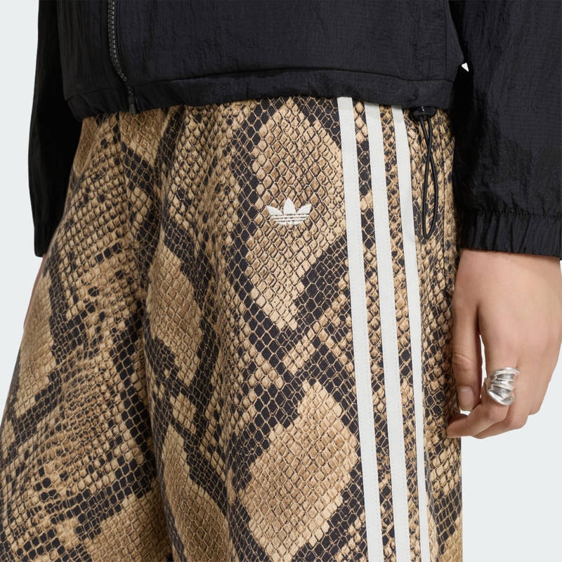 SNAKE PRINT DENIM BERMUDA SHORTS 5