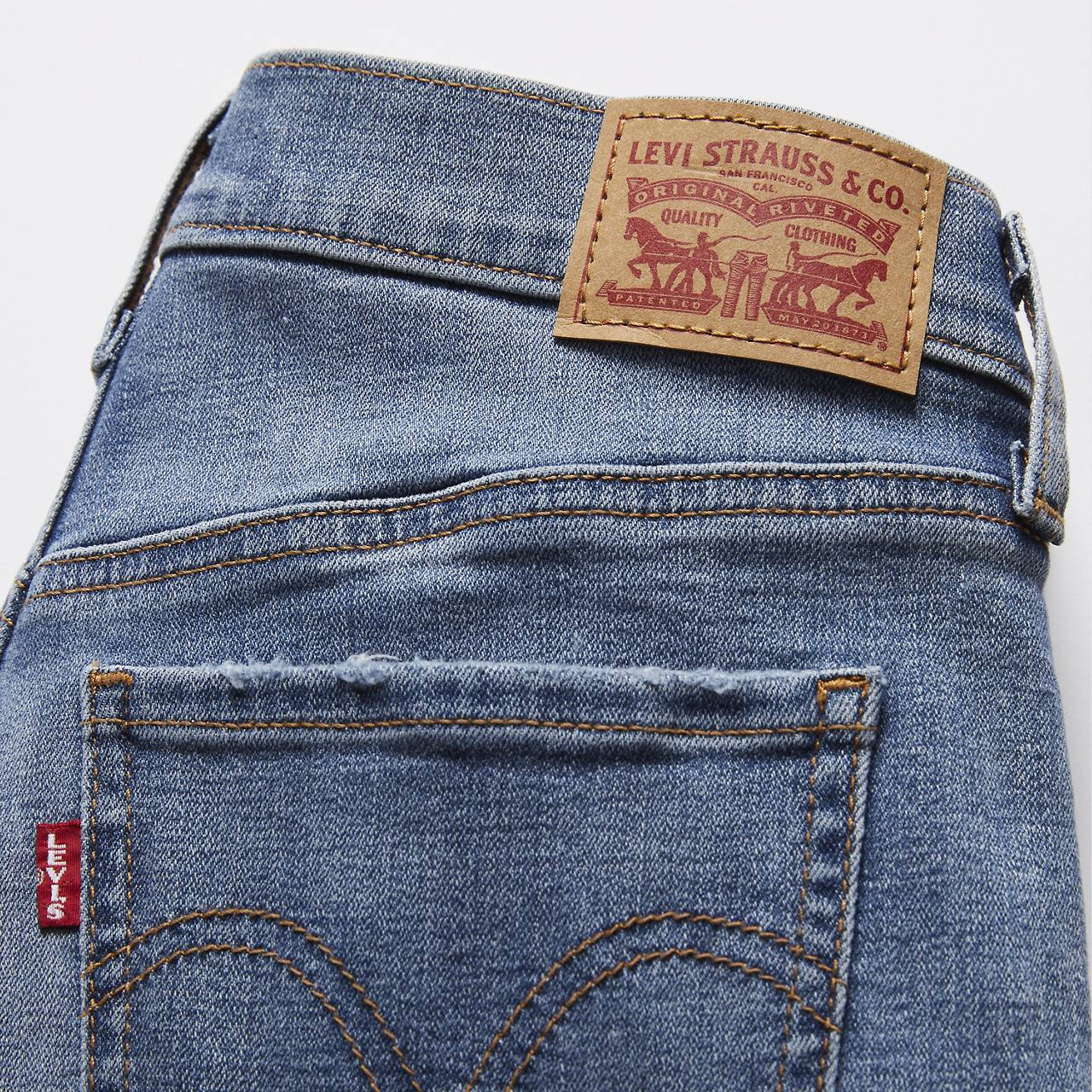 MID LENGTH WOMEN'S SHORTS - 5