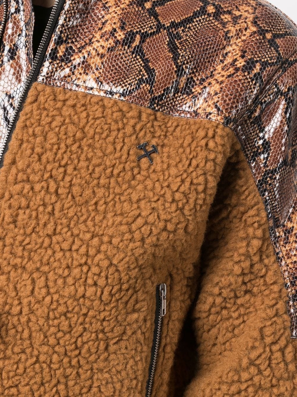 snakeskin-print teddy jacket - 6