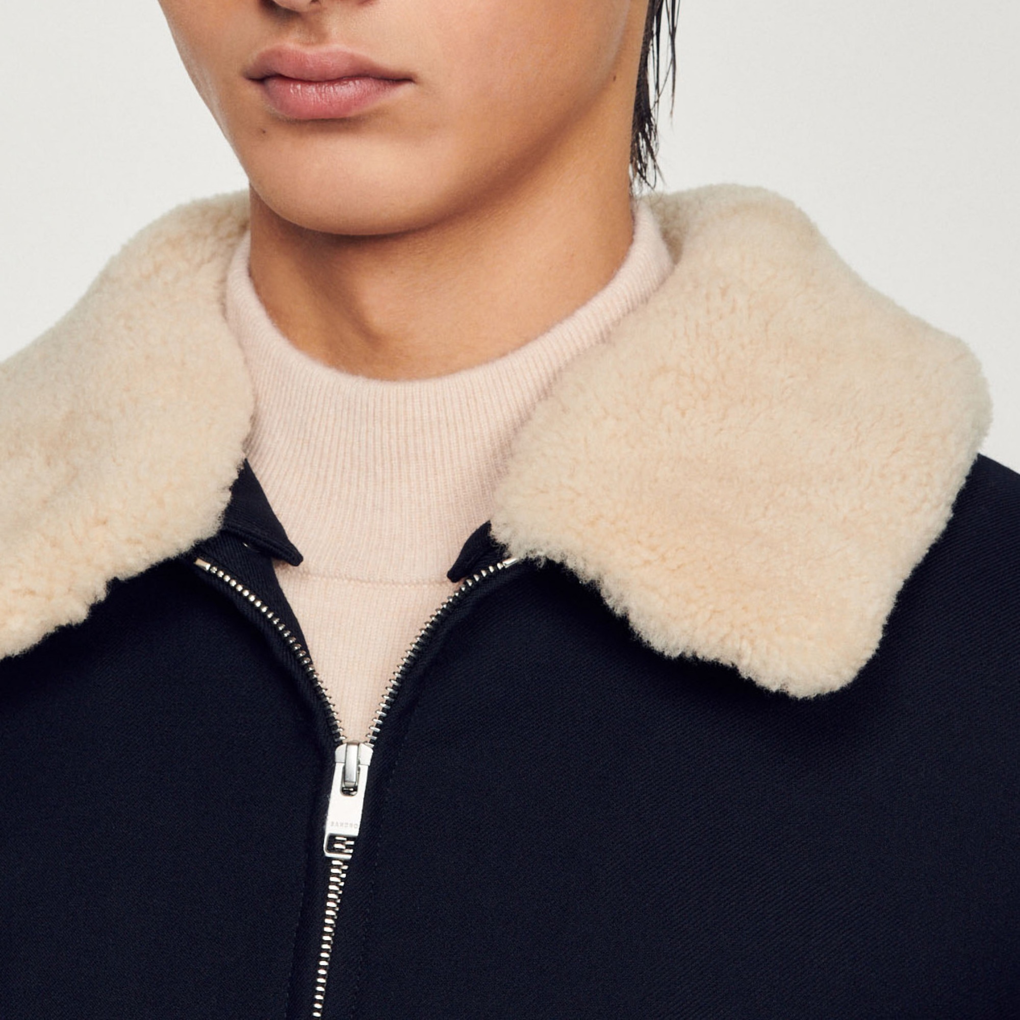 Jacket with removable collar - 3
