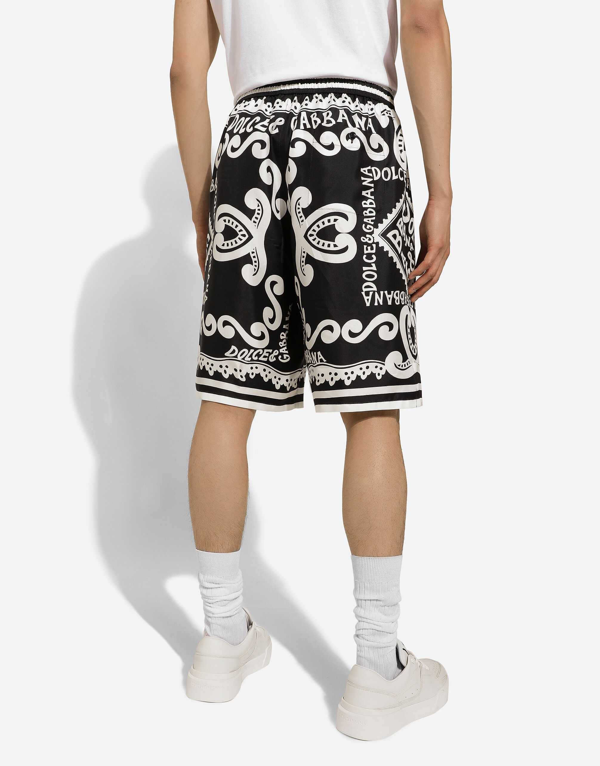 Marina-print silk twill shorts - 5