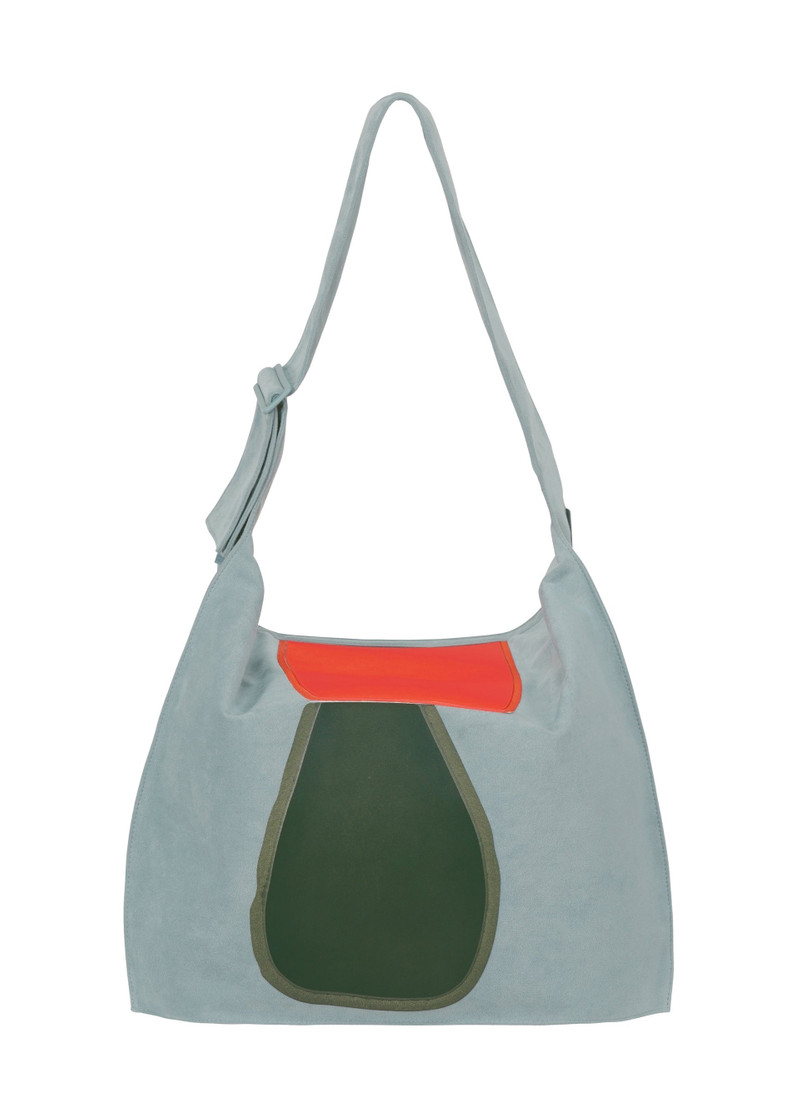 RB_BAS RELIEF SHOULDER BAG 1