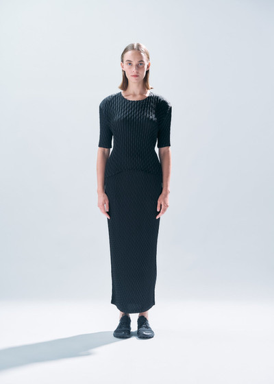 ISSEY MIYAKE DIFFUSED PLEATS SKIRT outlook