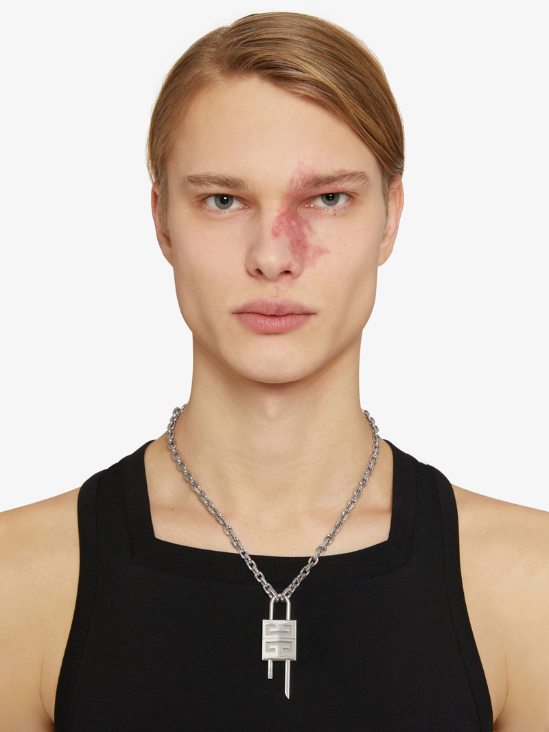 SMALL LOCK NECKLACE IN METAL 3