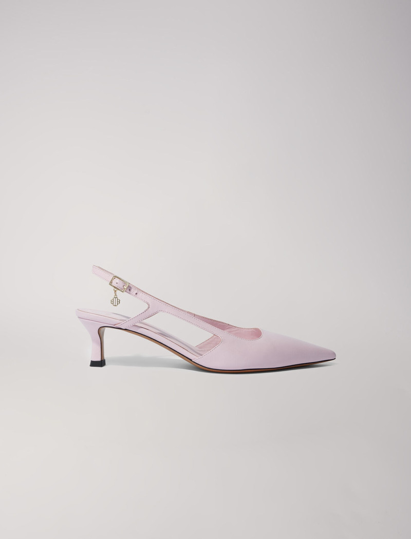 Pointed leather pumps 1