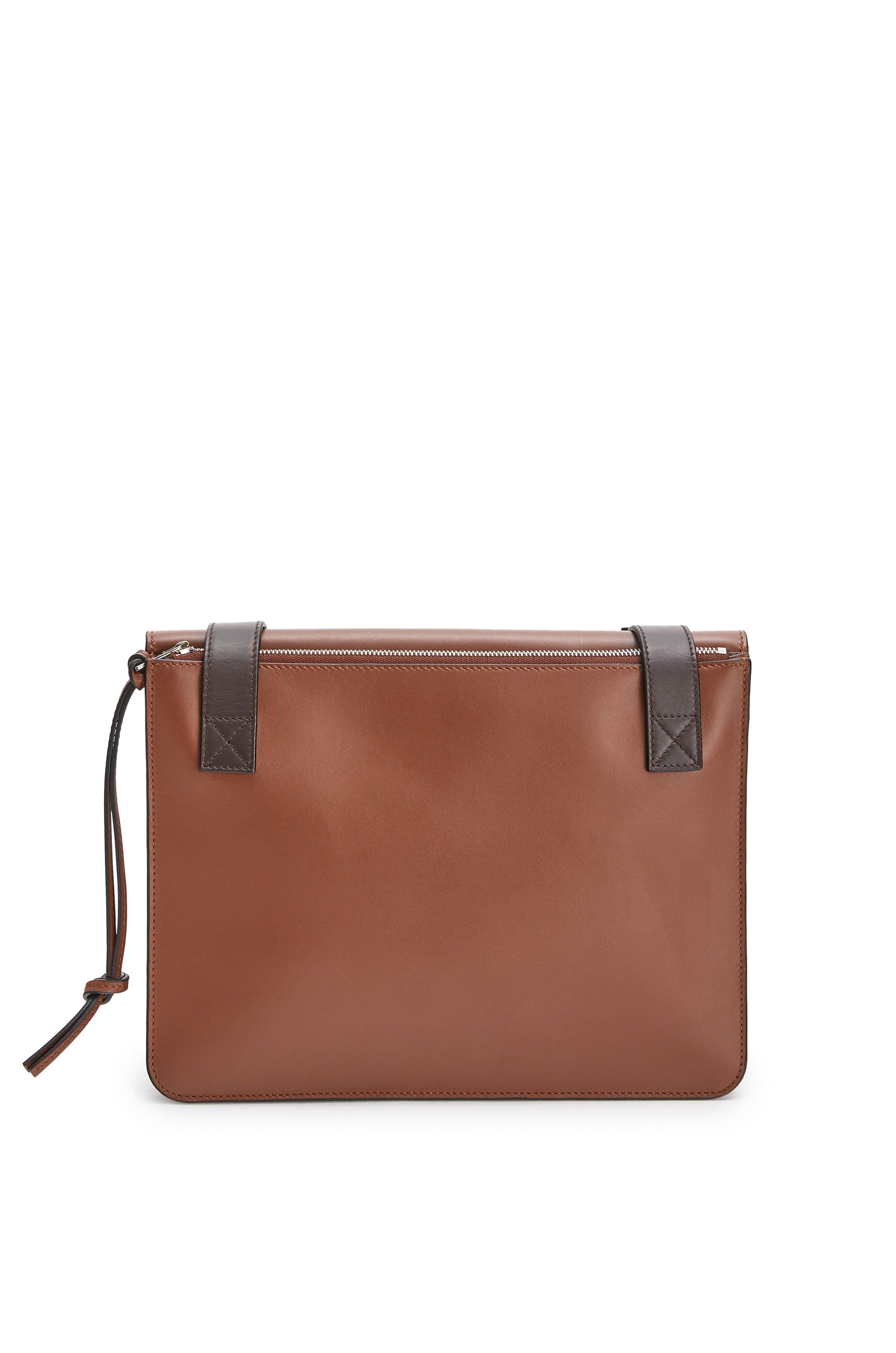 Gusset flat messenger bag in smooth calfskin - 4