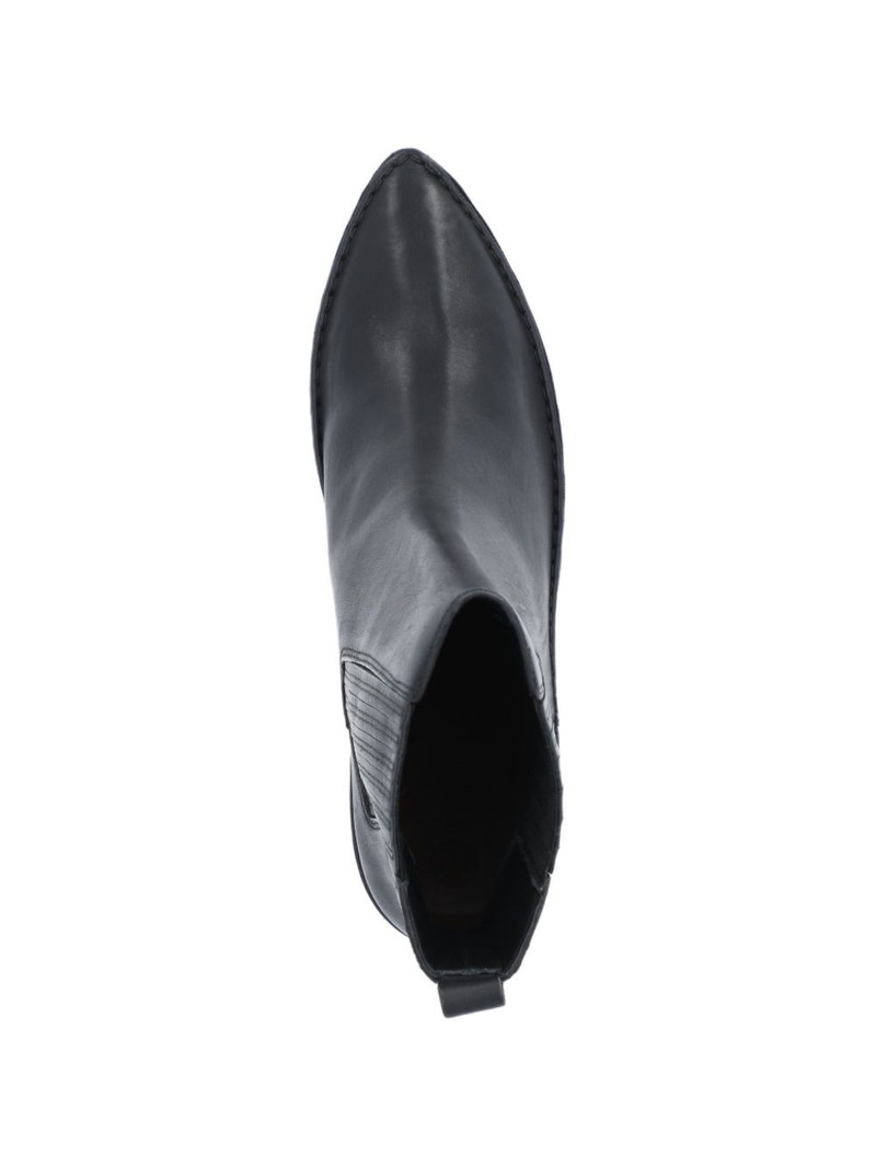 point-toe Chelsea boots 4