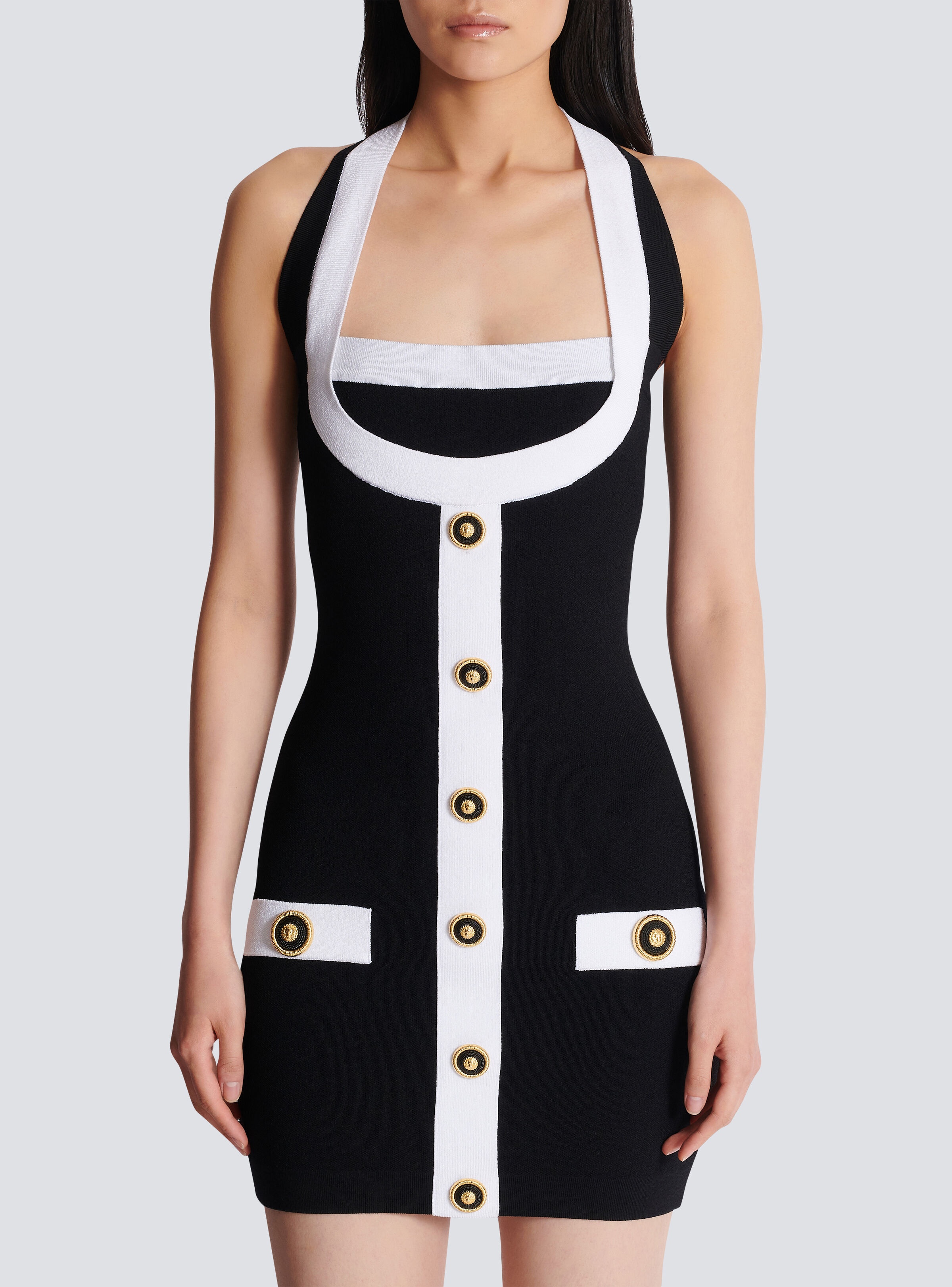 Two-tone halterneck knit dress - 5