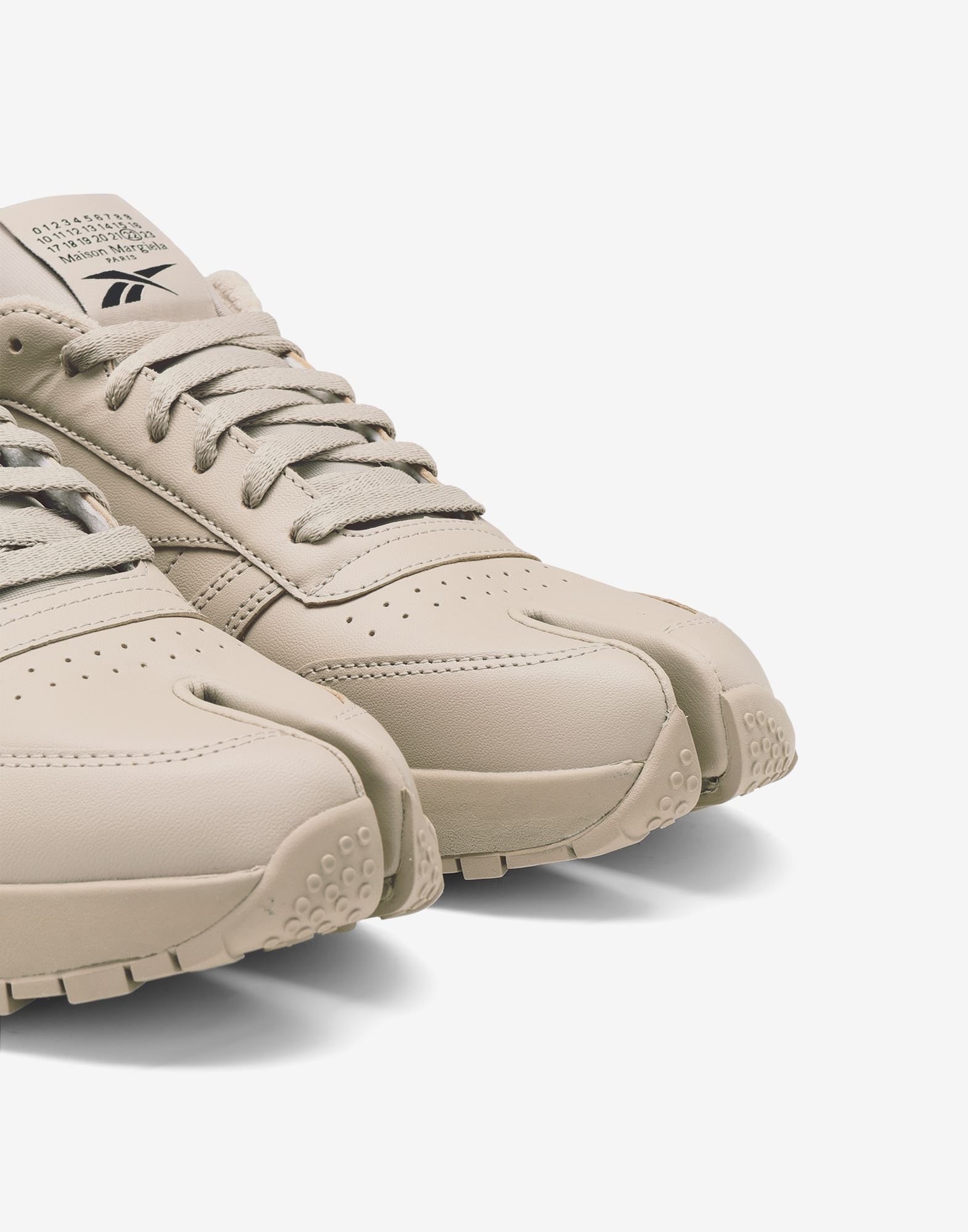 Classic Leather Tabi sneakers - 5