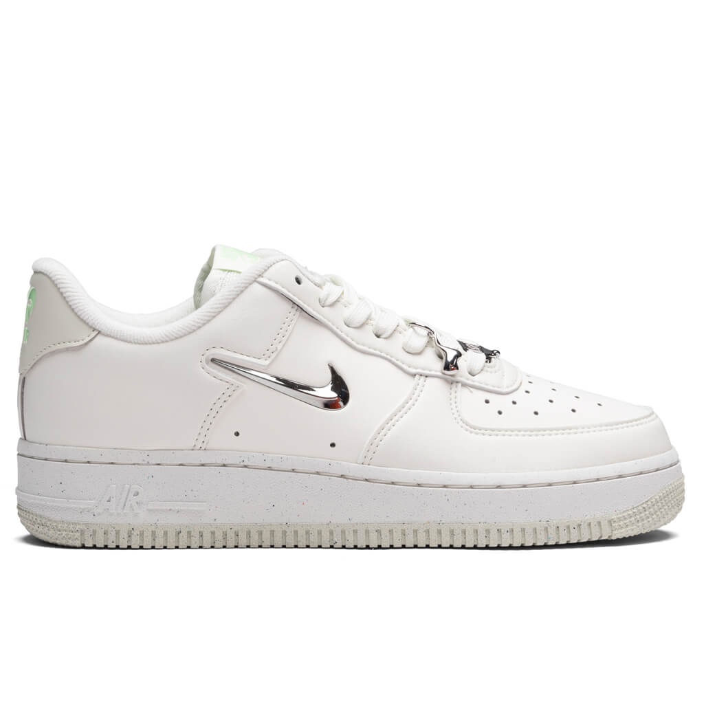 WOMEN'S AIR FORCE 1 '07 NEXT NATURE SE - SAIL/VAPOR GREEN/SEA GLASS - 1