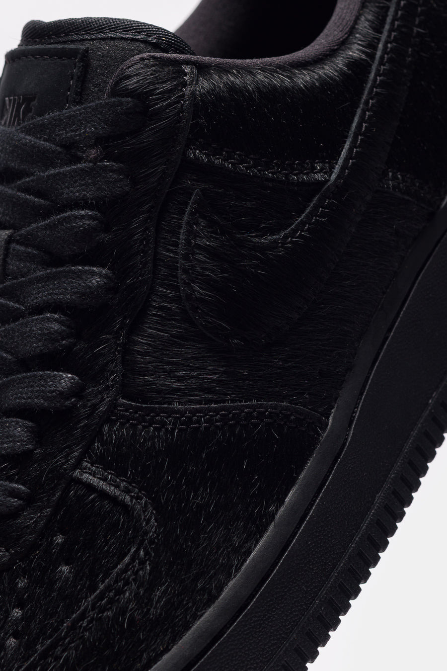 Air Force 1 '07 Sneaker in Black/Black/Off Noir - 5