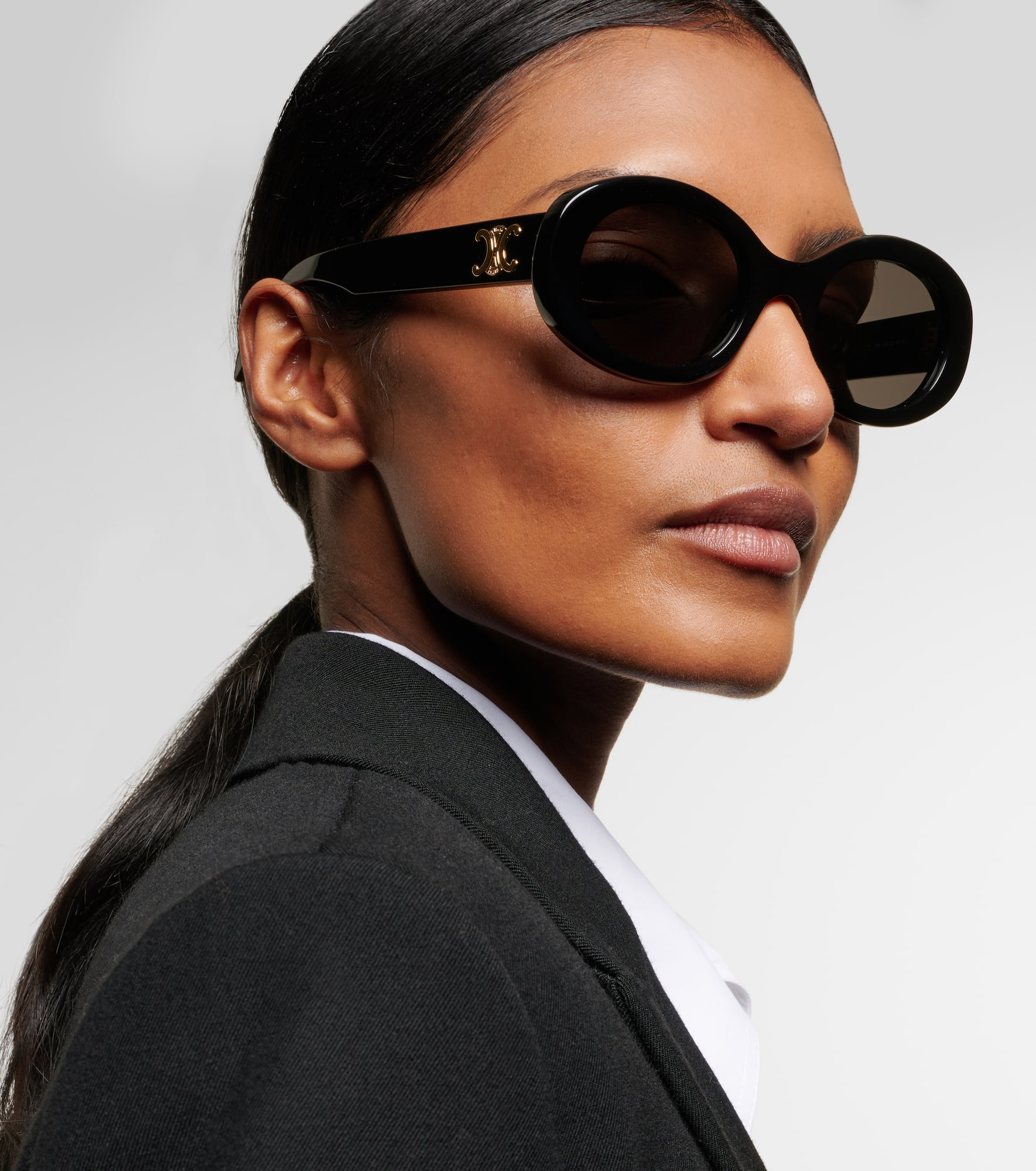 Triomphe 01 oval sunglasses - 5
