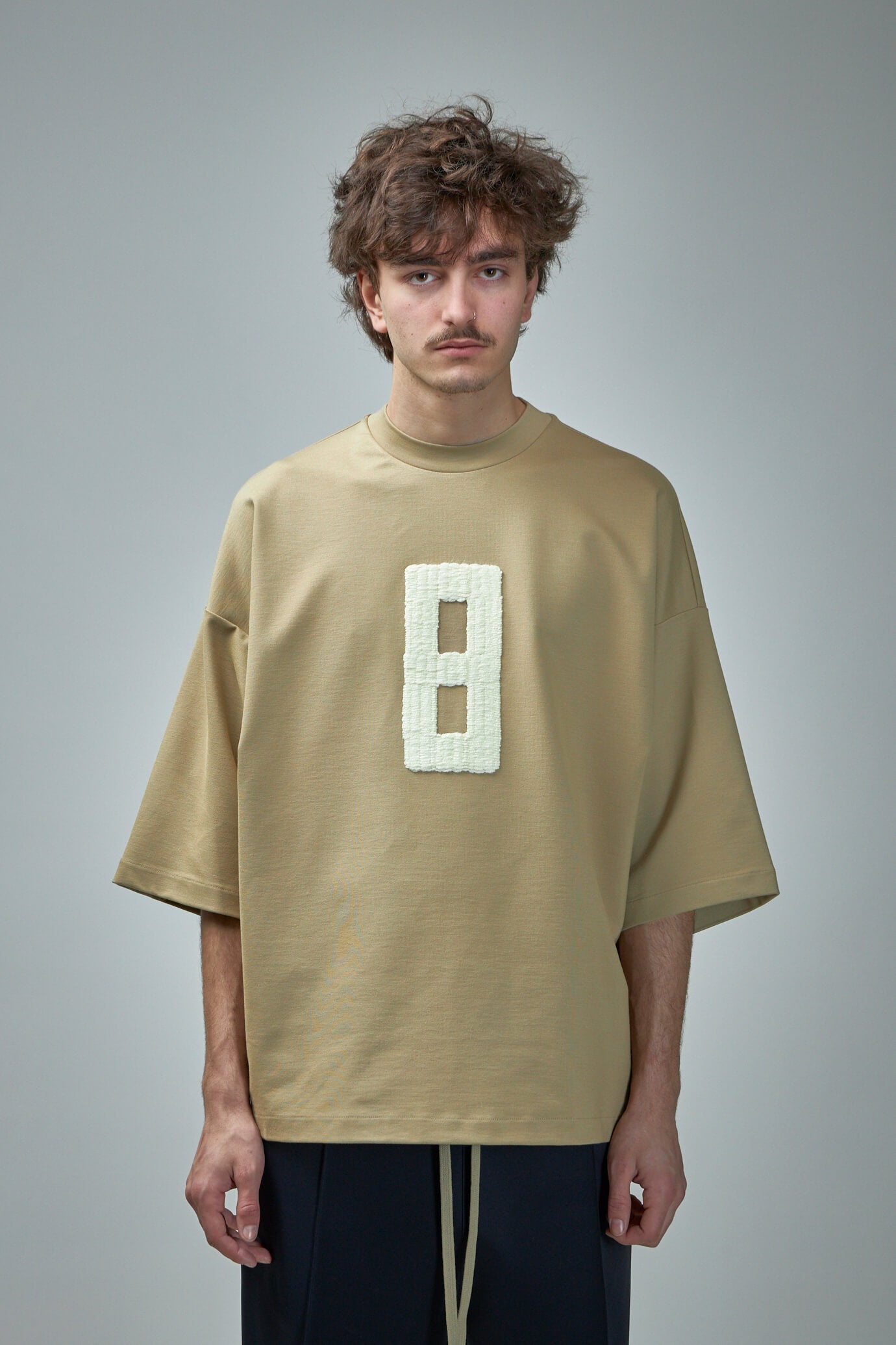 Tシャツ・カットソー Fear of God Embroidered 8 Milano Tee / Dune Fear of God Embroidered 8 Milano Tee | labelsfashion