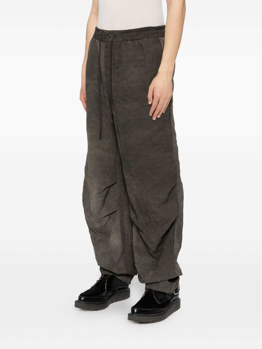 loose-fit trousers - 3