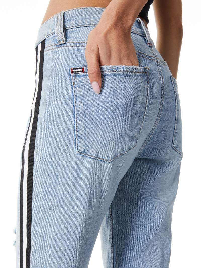 REY LOW RISE WIDE LEG JEAN 5