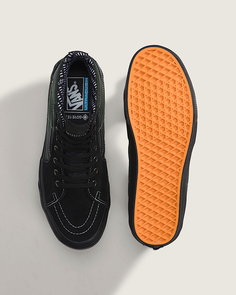 Sk8-Hi GORE-TEX Shoe 3