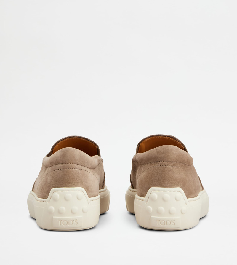 SLIP-ONS IN NUBUCK - BEIGE 3