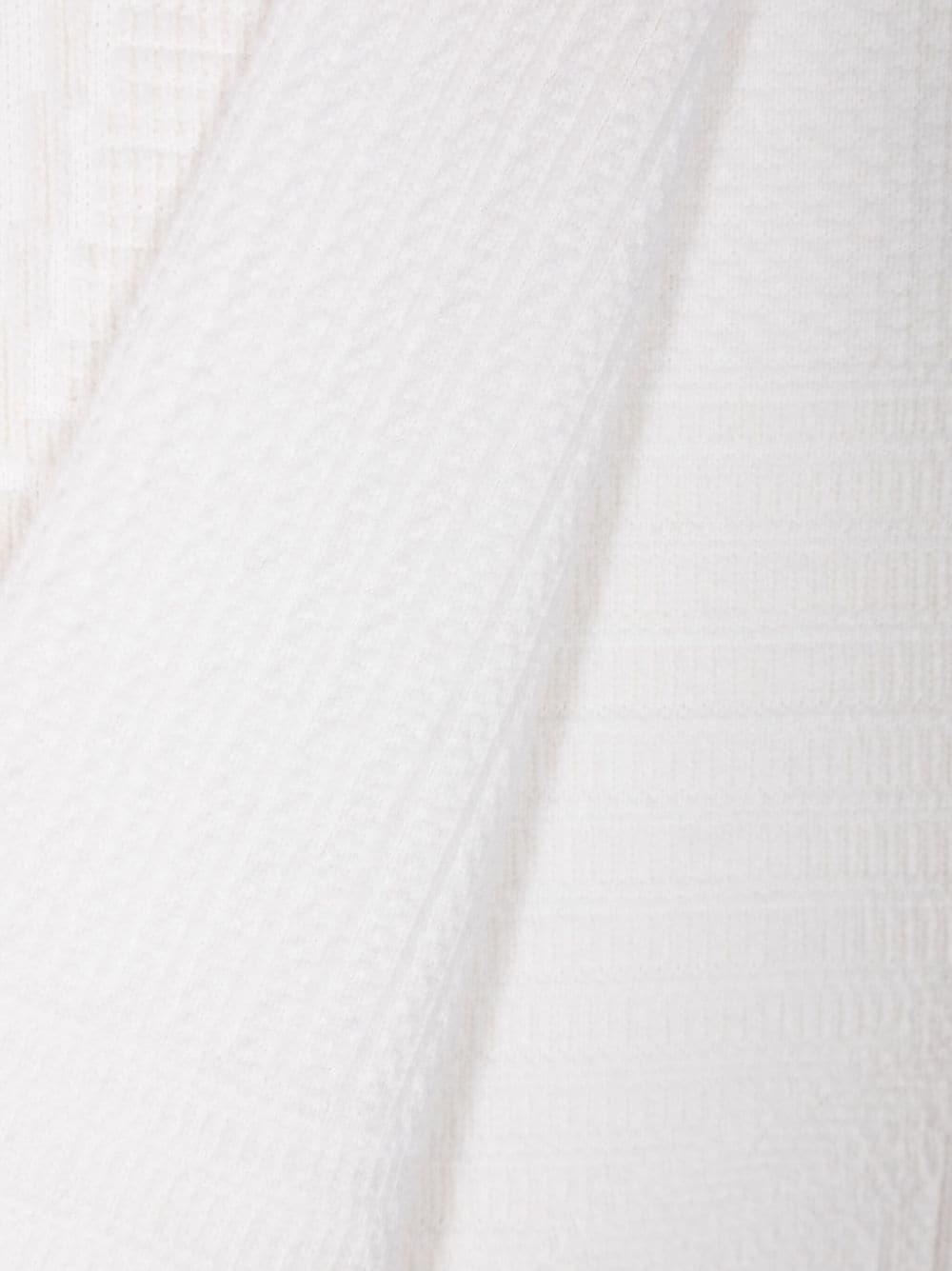 Engineered debossed-logo scarf - 3