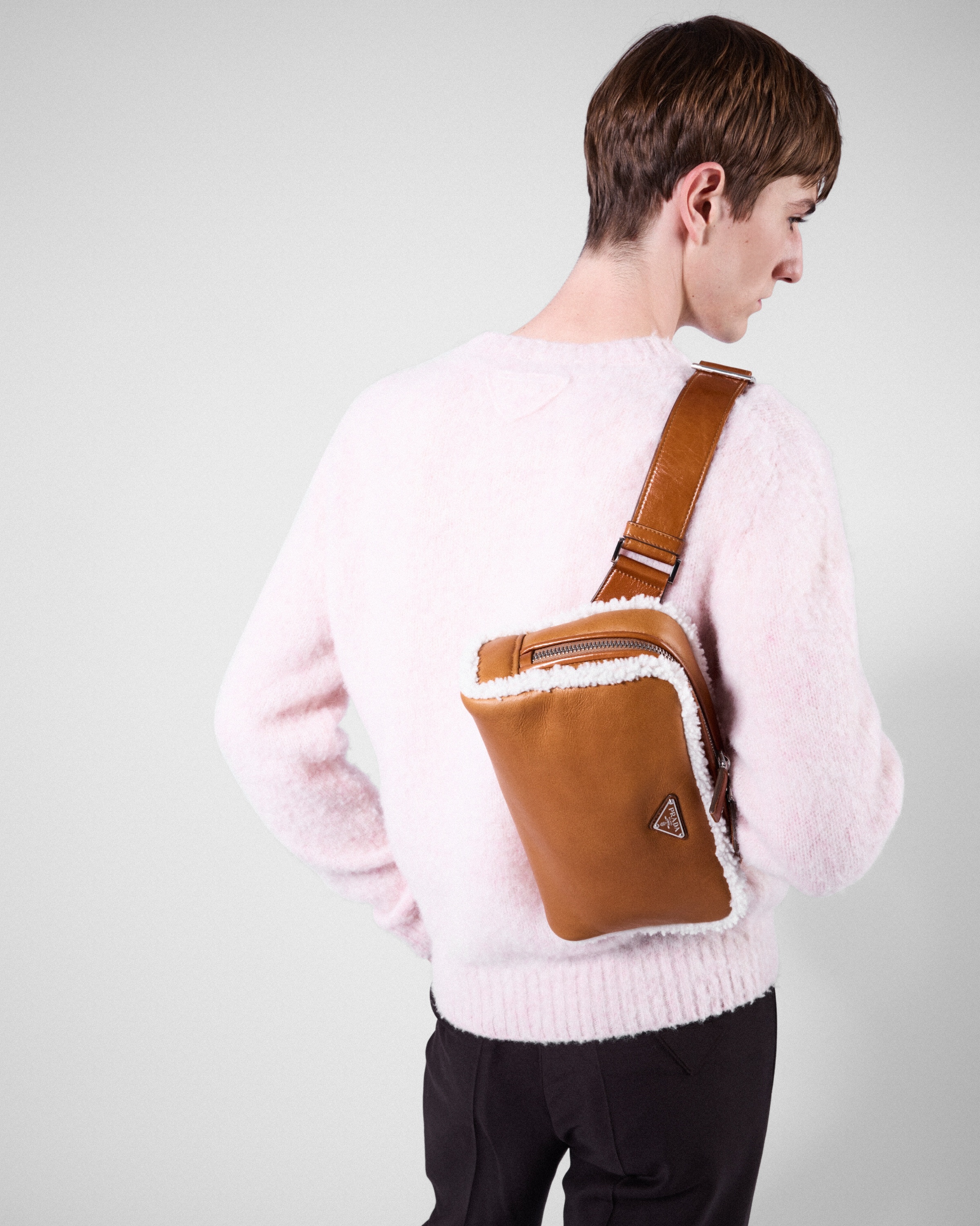 Shearling shoulder bag - 8