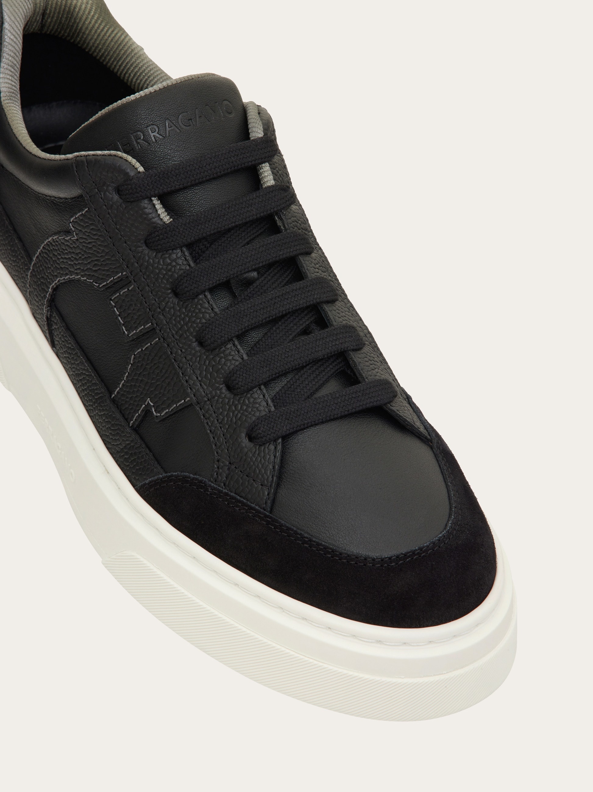 Low top sneaker with Gancini ornament - 6
