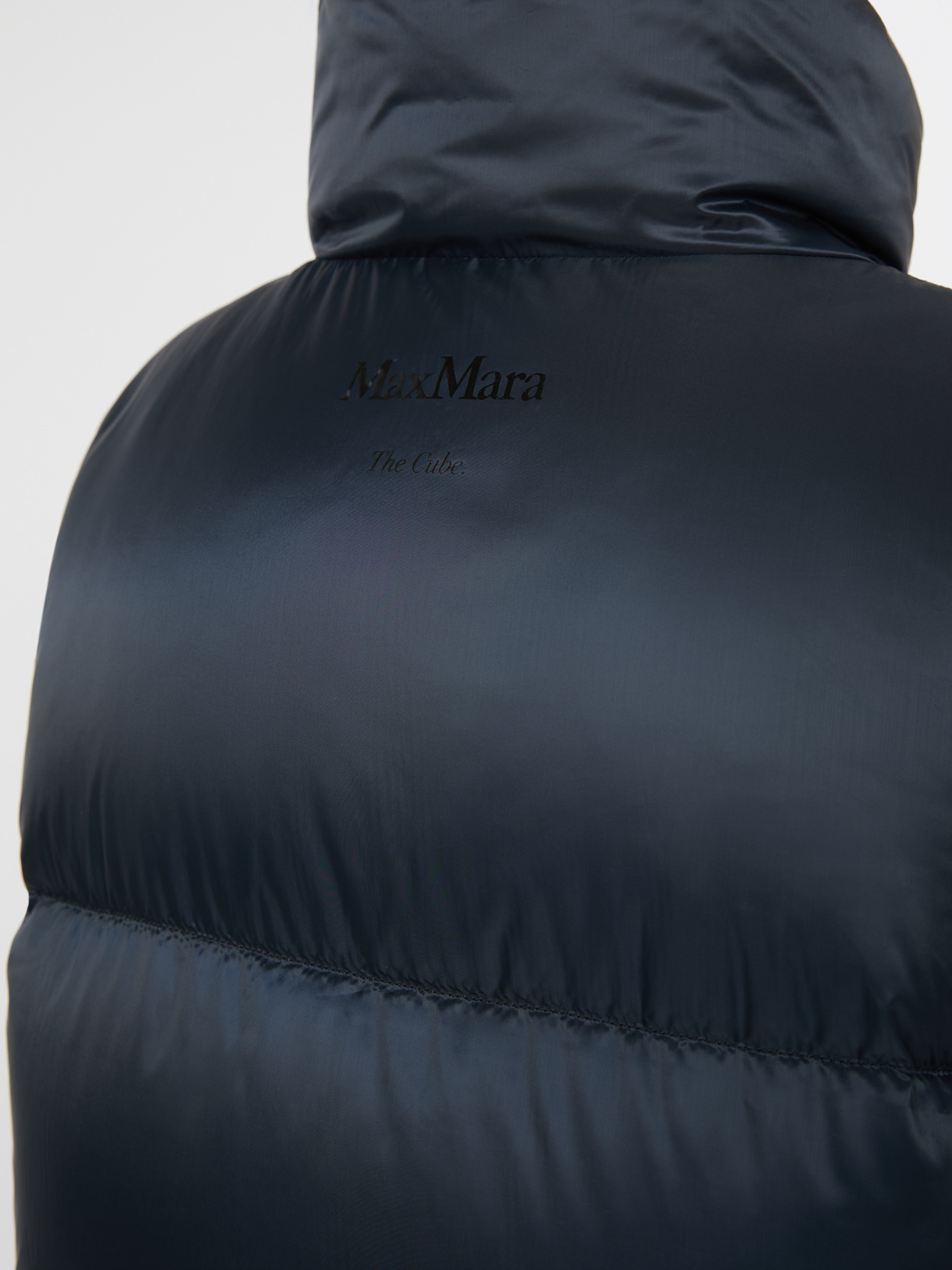 SEISMALL Padded gilet in water-repellent technical fabric - 5
