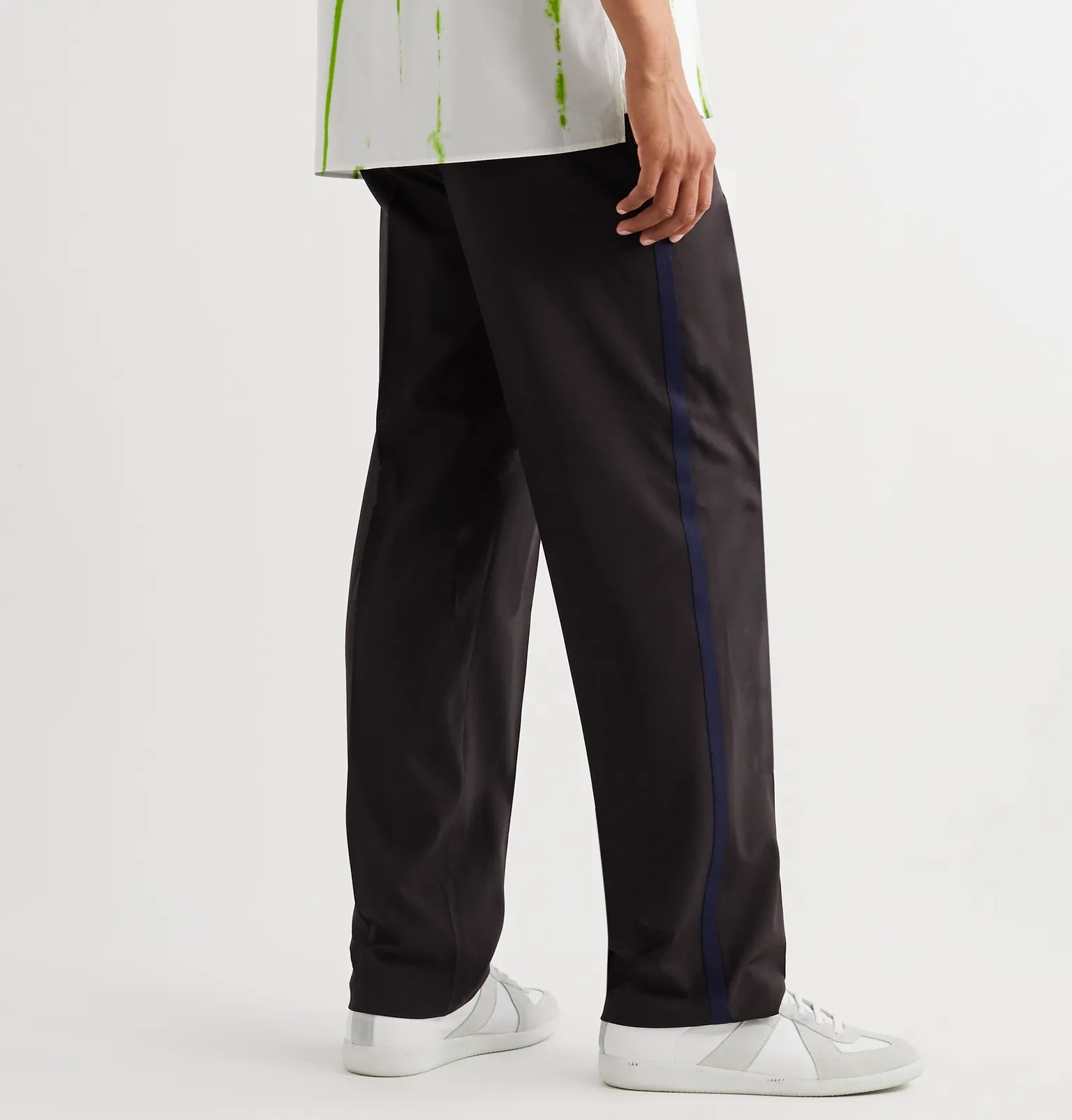 Wide-Leg Grosgrain-Trimmed Tech-Wool Trousers - 4