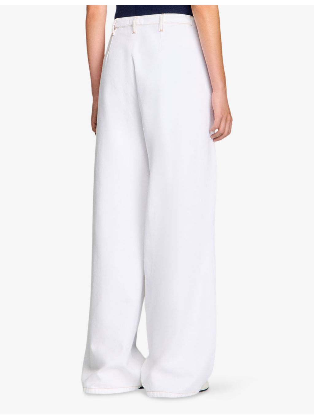 Topstitched Wide-Leg Denim Jeans - 4