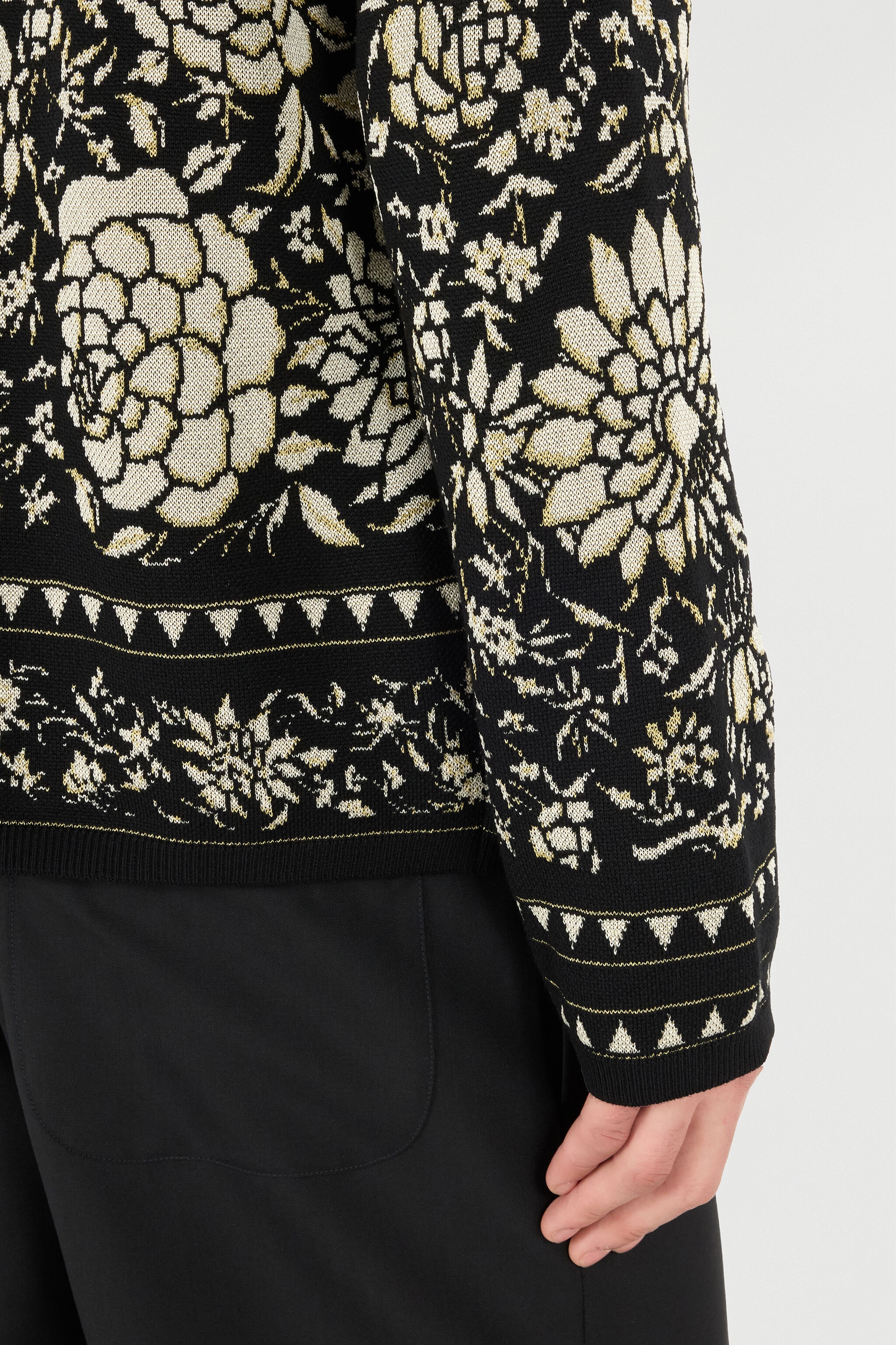 Floral Wool-Blend Sweater - 7