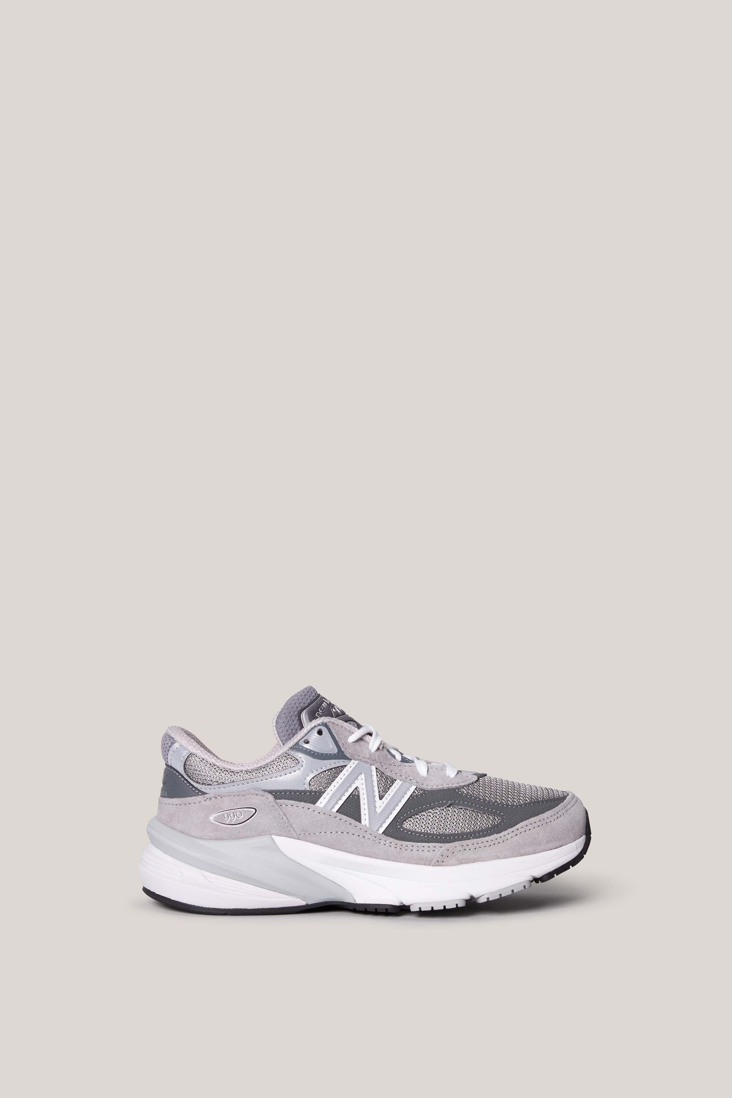 990v6 Sneakers - 1