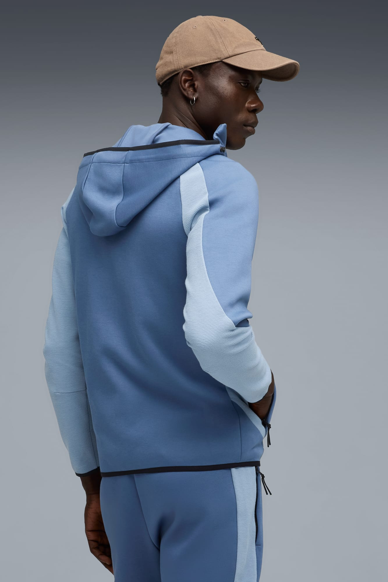Evostripe Hoodie Men - 4