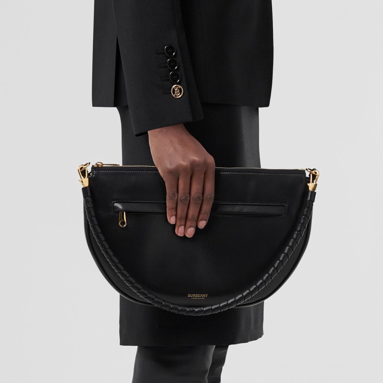 Large Plongé Lambskin Olympia Pouch - 9