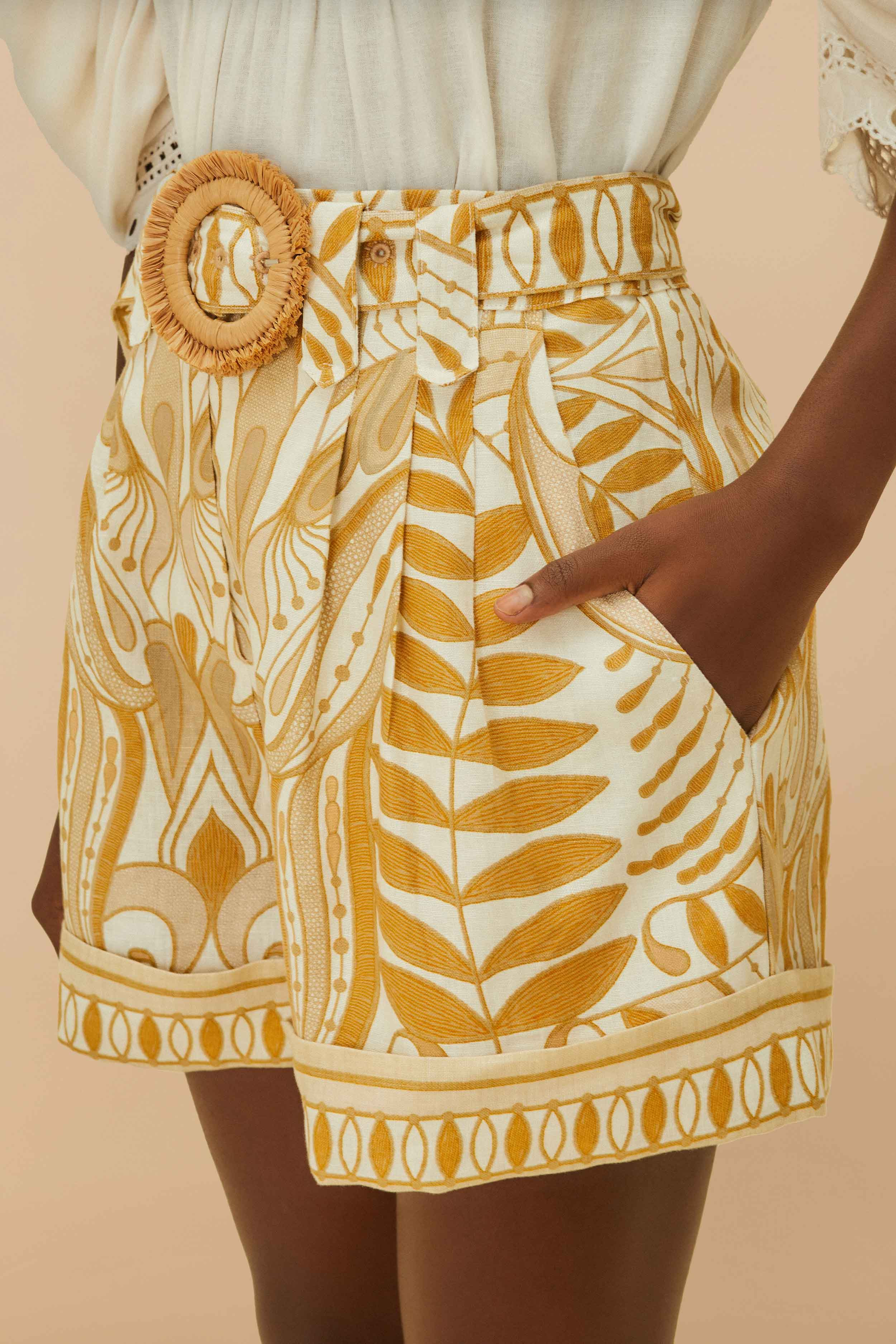 Off-White Lace Nature Shorts - 2