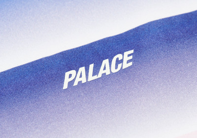 PALACE CATCH THE FADE T-SHIRT BLUES / PEACH outlook