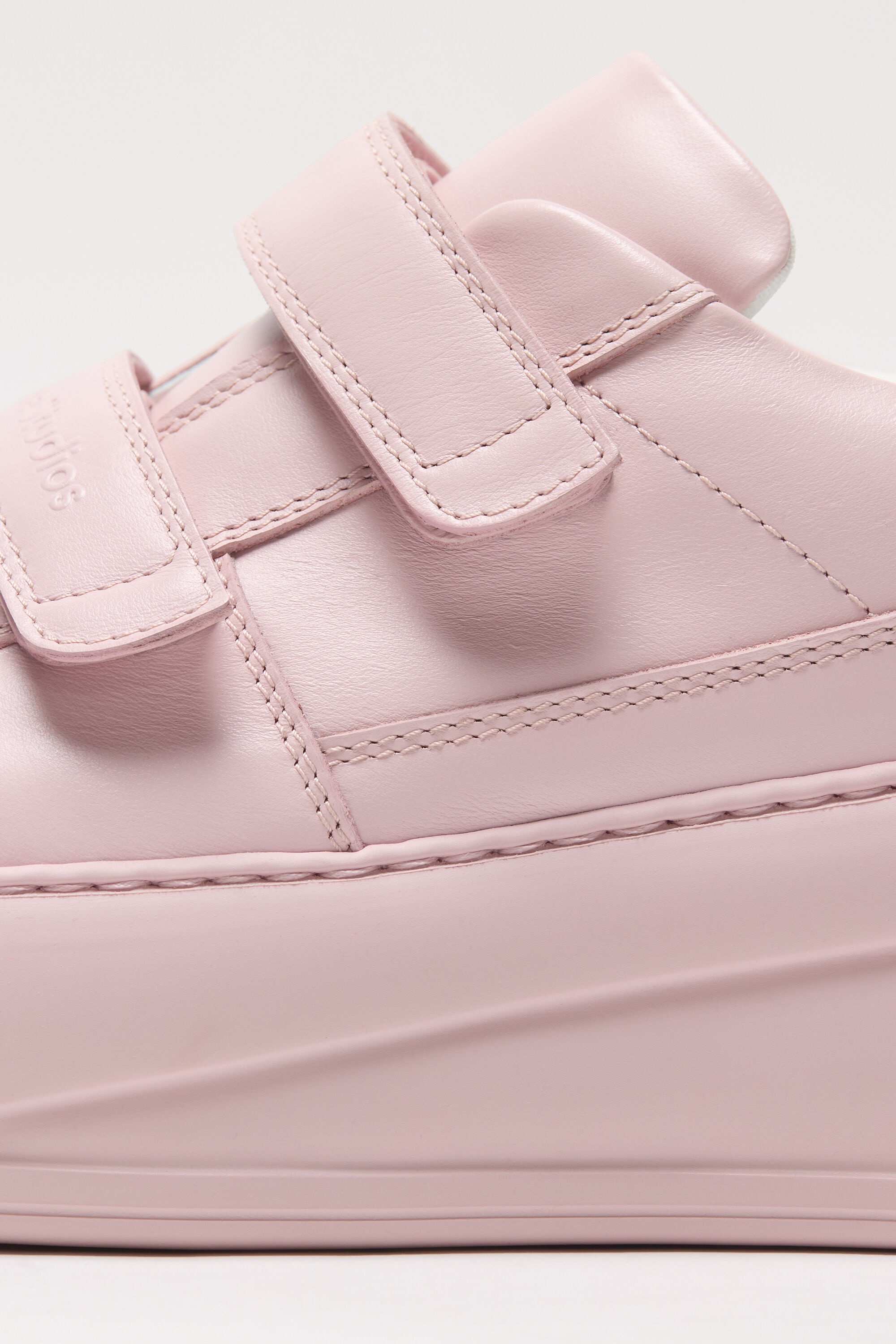 Velcro strap platform sneakers - Pastel pink - 5