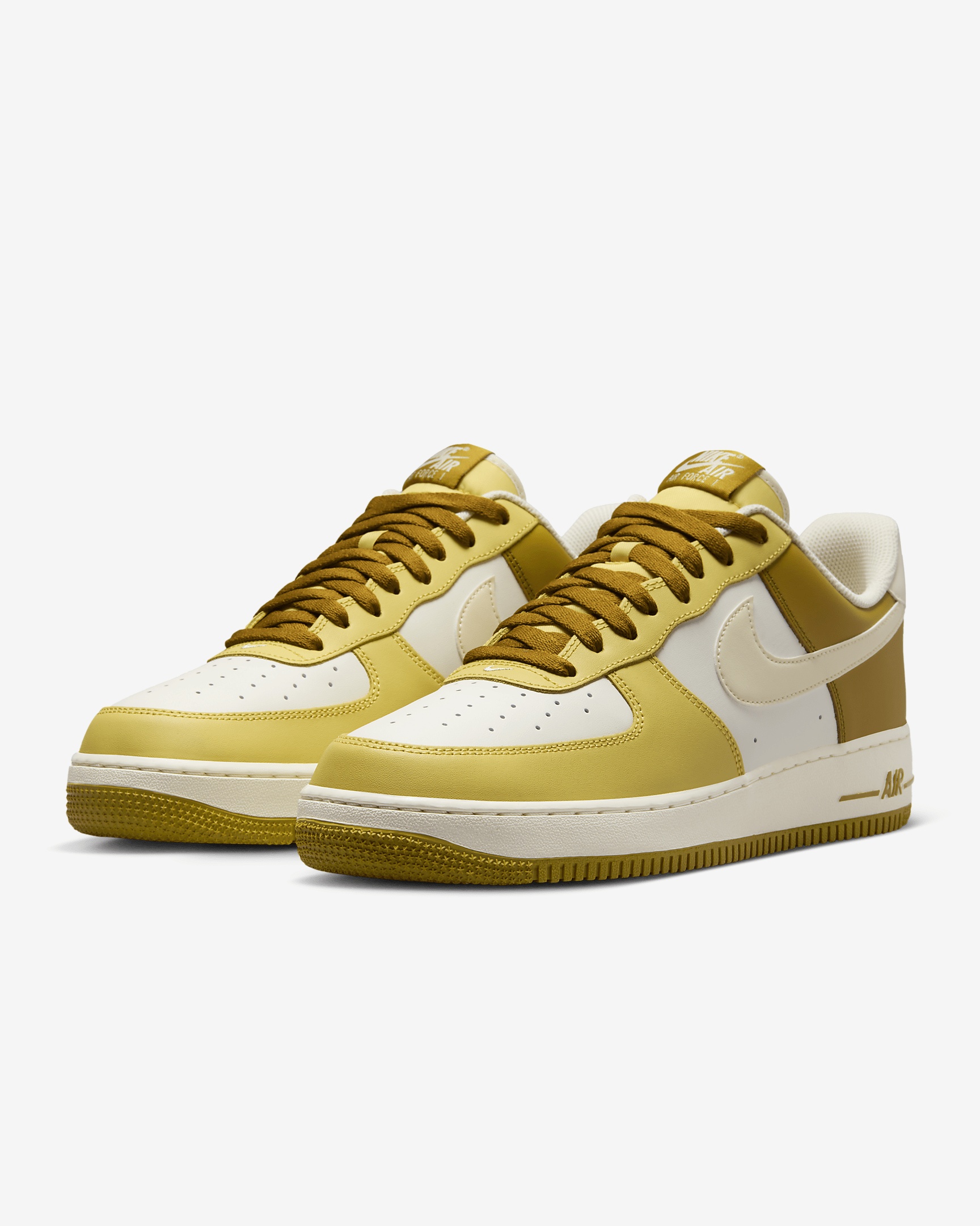 Nike Men's Air Force 1 '07 Shoes - 5