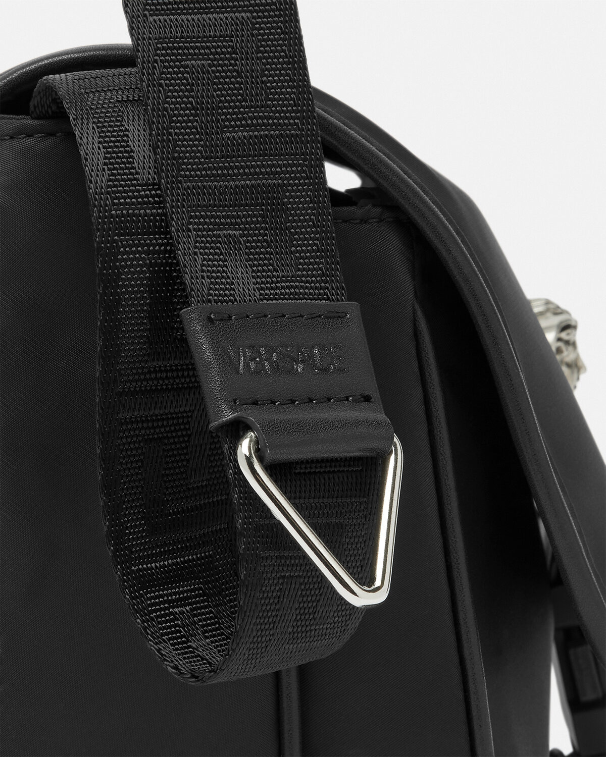 La Medusa Nylon Messenger Bag - 5