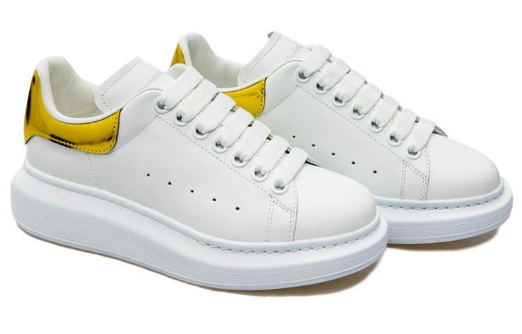 (WMNS) Alexander McQueen Oversized Sneaker 'White Yellow Metallic' 676702WICGG9429 - 3